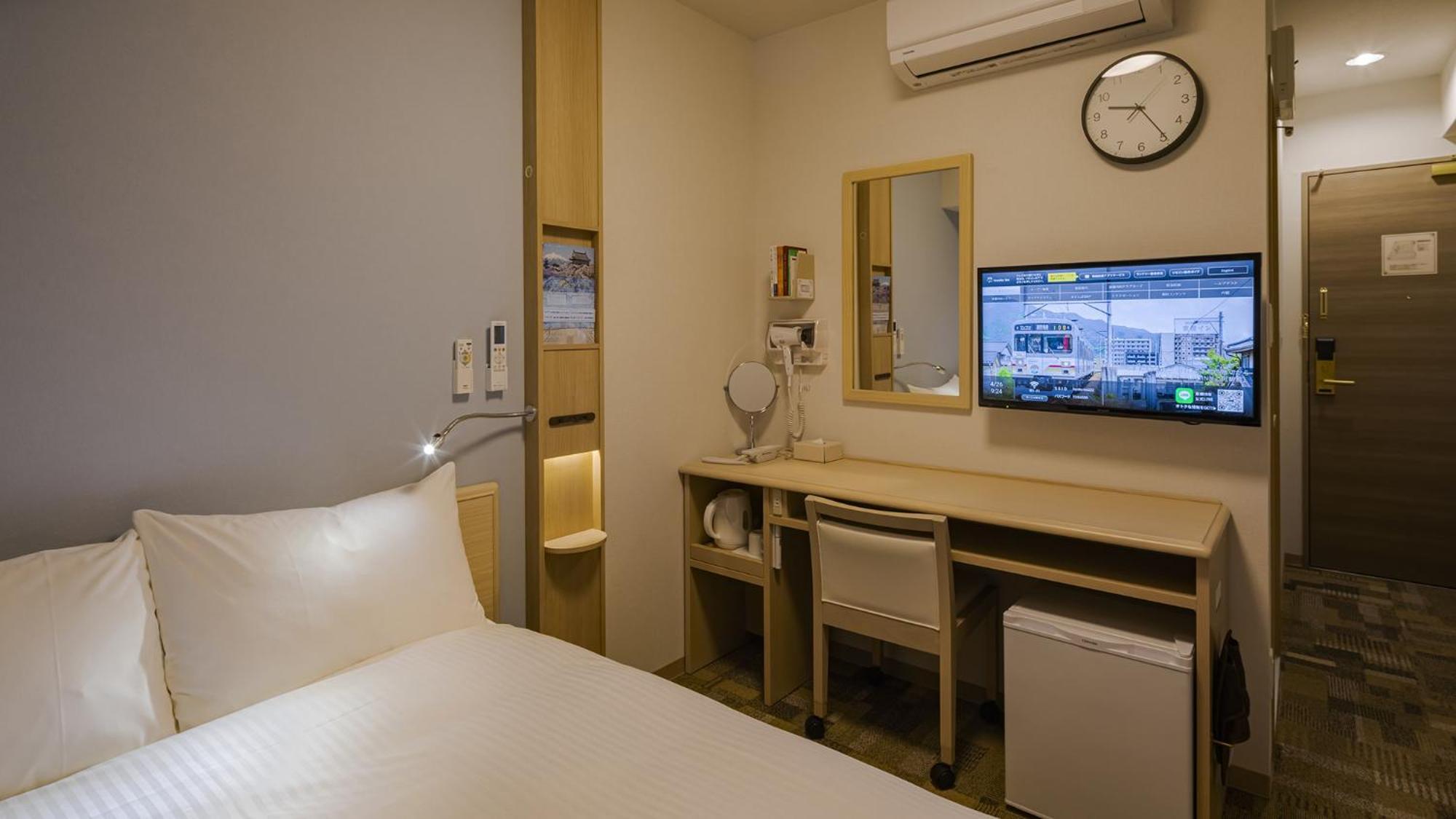 Toyoko Inn Kyoto Biwako Оцу Номер фото
